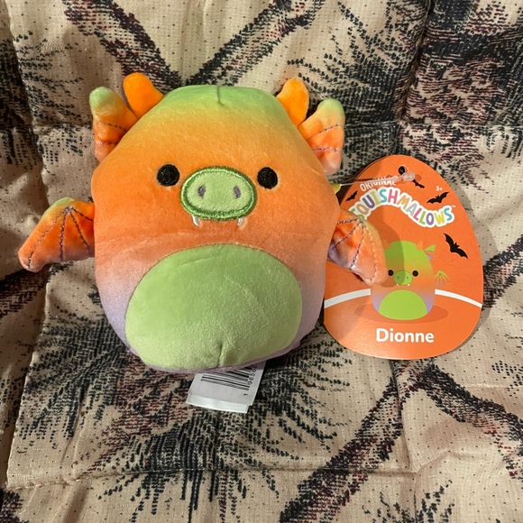 4” Dionne the Gargoyle Squishmallow - Picture 1 of 1